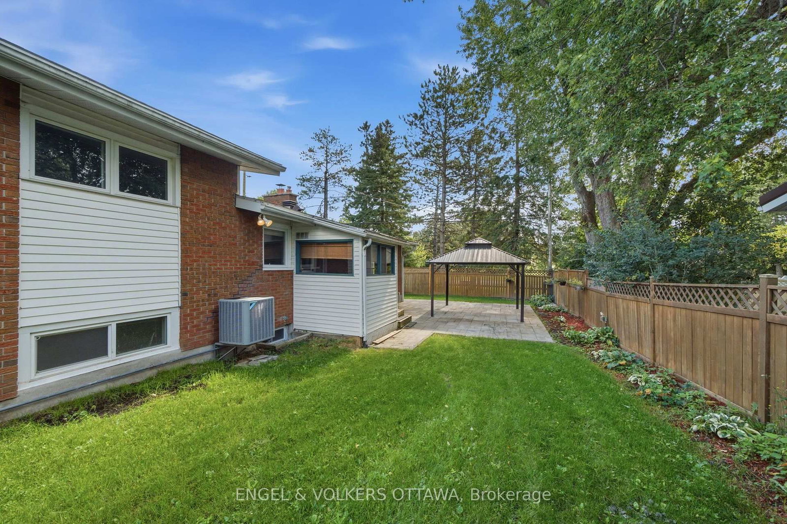 20 Parthia Avenue • Ottawa, ON photo 37
