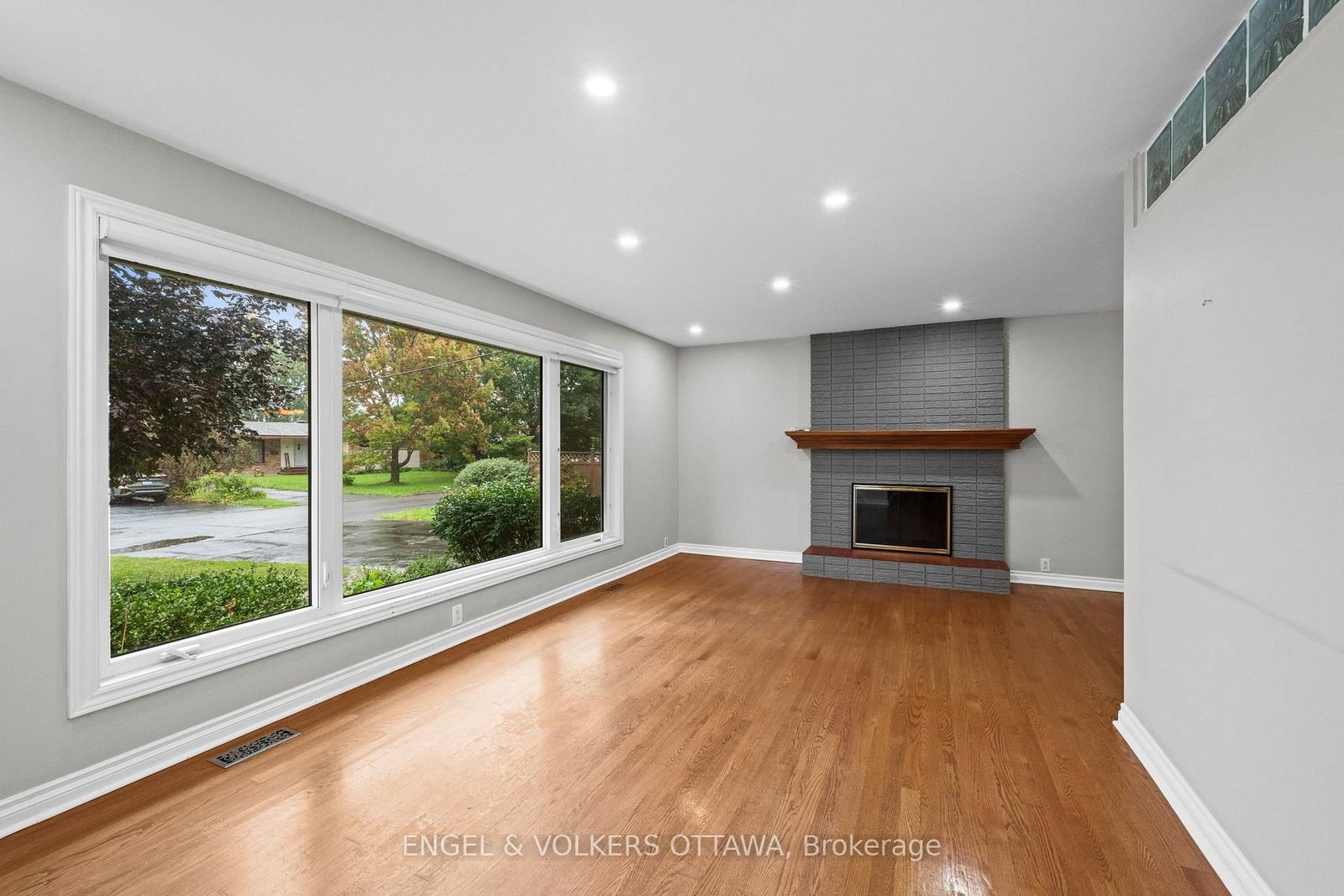 20 Parthia Avenue • Ottawa, ON photo 5