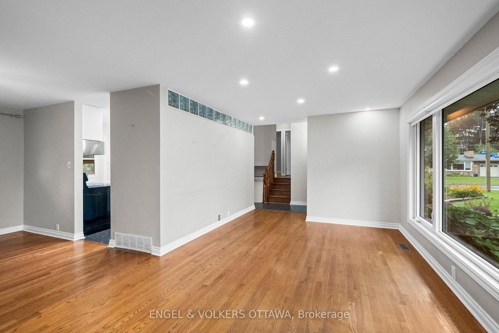20 Parthia Avenue • Ottawa, ON photo 7