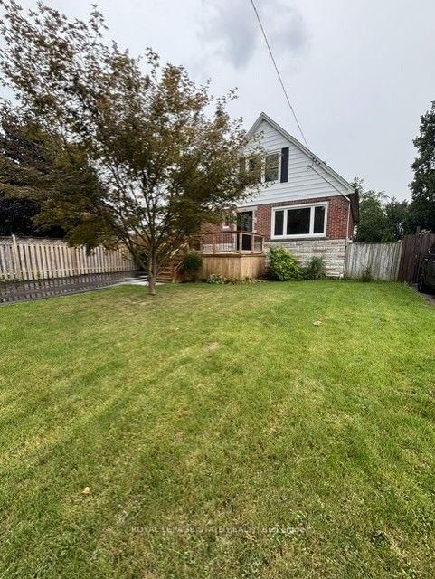 46 Delevan Crescent