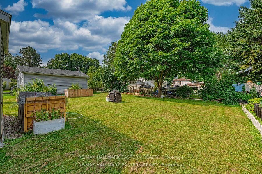 6 Hillview Drive • Cobourg, ON photo 28