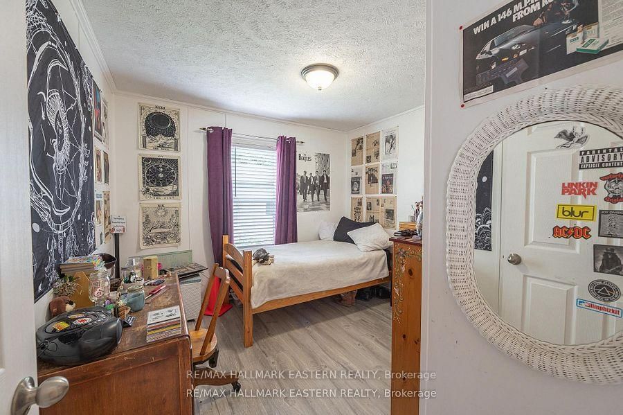 6 Hillview Drive • Cobourg, ON photo 9