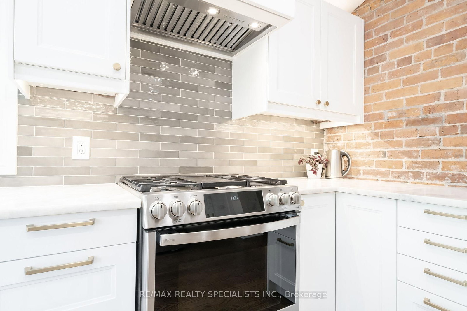 43 Oxford Street • Hamilton, ON photo 14