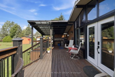92 Kerry Point Road • Leeds and the Thousand Islands, ON photo 5