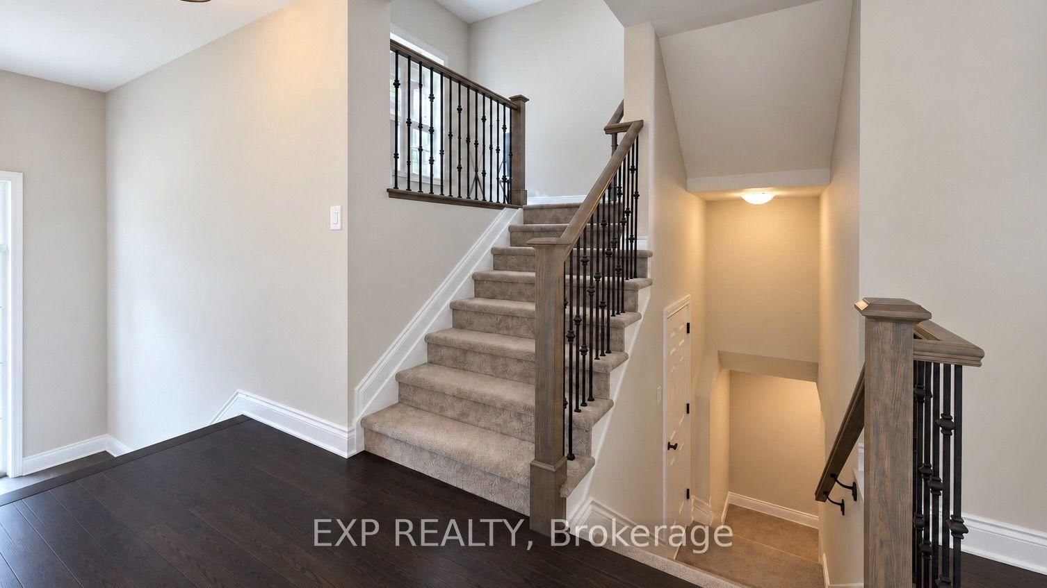 1004 Keeper Heights • Richmond, ON photo 10