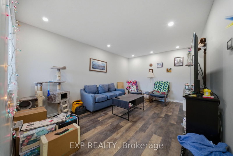 11 - 1675 Heatherington Road