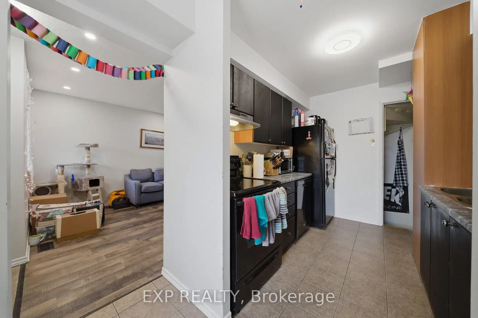 11 - 1675 Heatherington Road, Ottawa, ON — photo 7