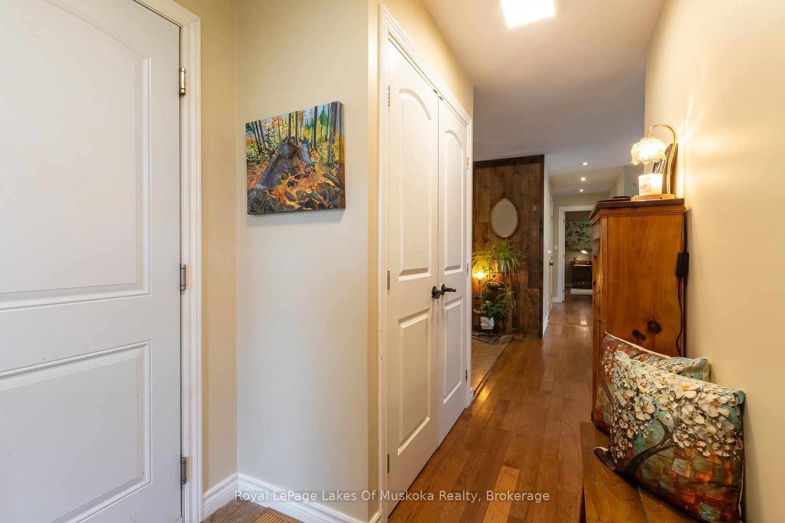 17 Hart Court • Huntsville, ON photo 8