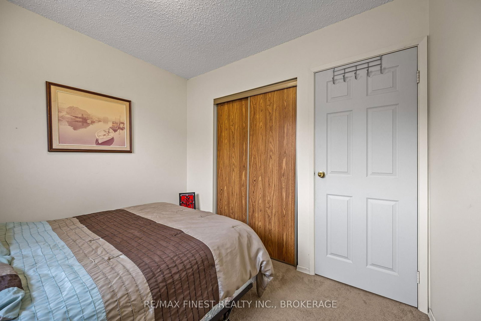 105 Grenadier Drive • Kingston, ON photo 22