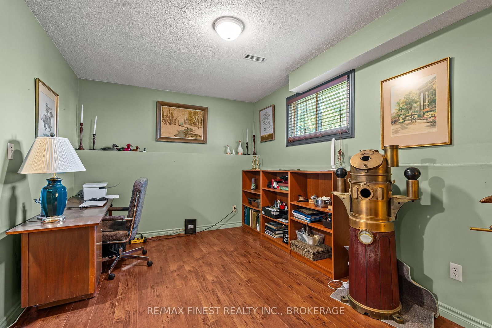 105 Grenadier Drive • Kingston, ON photo 32