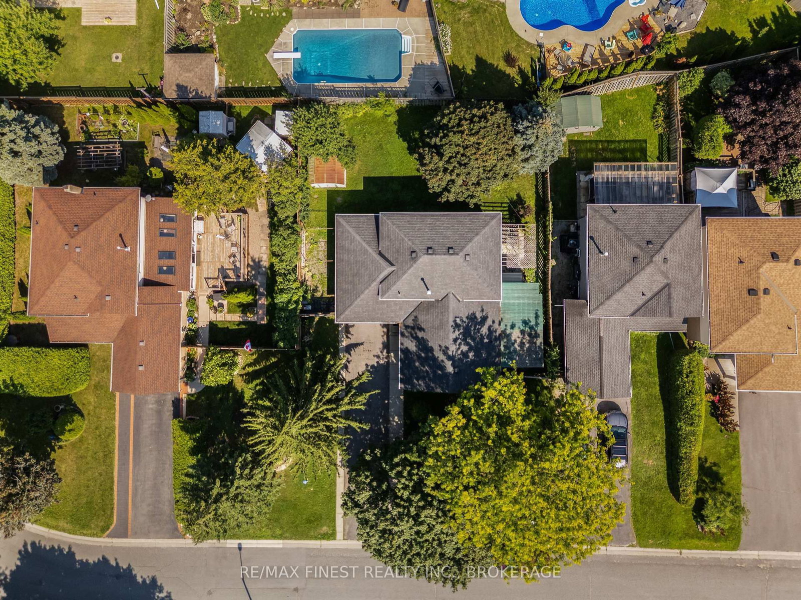 105 Grenadier Drive • Kingston, ON photo 49