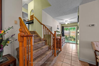 105 Grenadier Drive • Kingston, ON photo 6