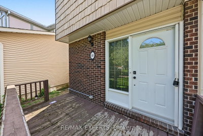 46 Olympic Crescent • London North, ON photo 6