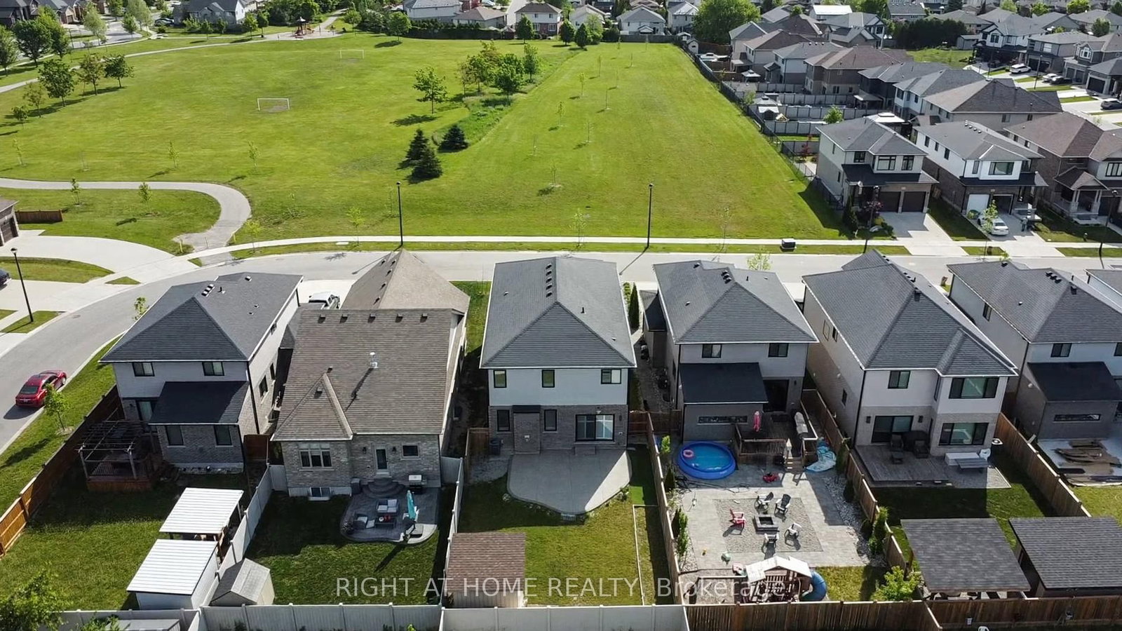 Detached House for sale at 937 Lennon Way, London North, Ontario, N6G 0W9 - North E - MLS: X13774792