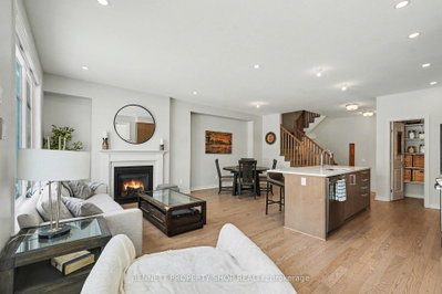 551 Cardamom Terrace • Ottawa, ON photo 3