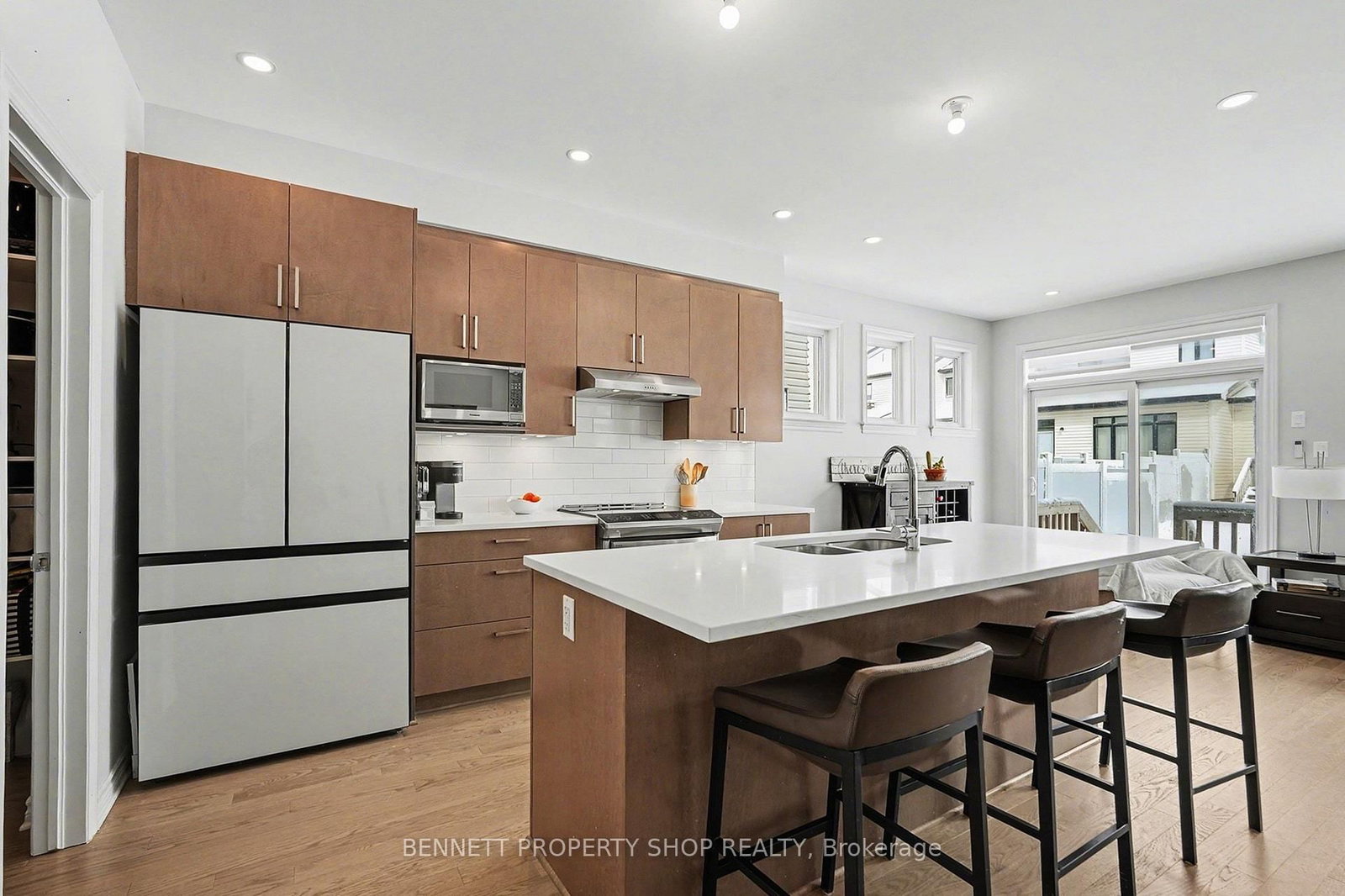 551 Cardamom Terrace • Ottawa, ON photo 5