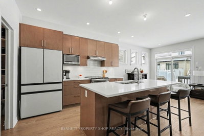 551 Cardamom Terrace • Ottawa, ON photo 5