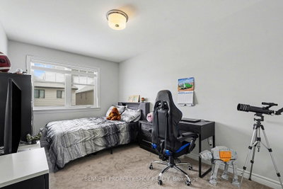 551 Cardamom Terrace • Ottawa, ON photo 9