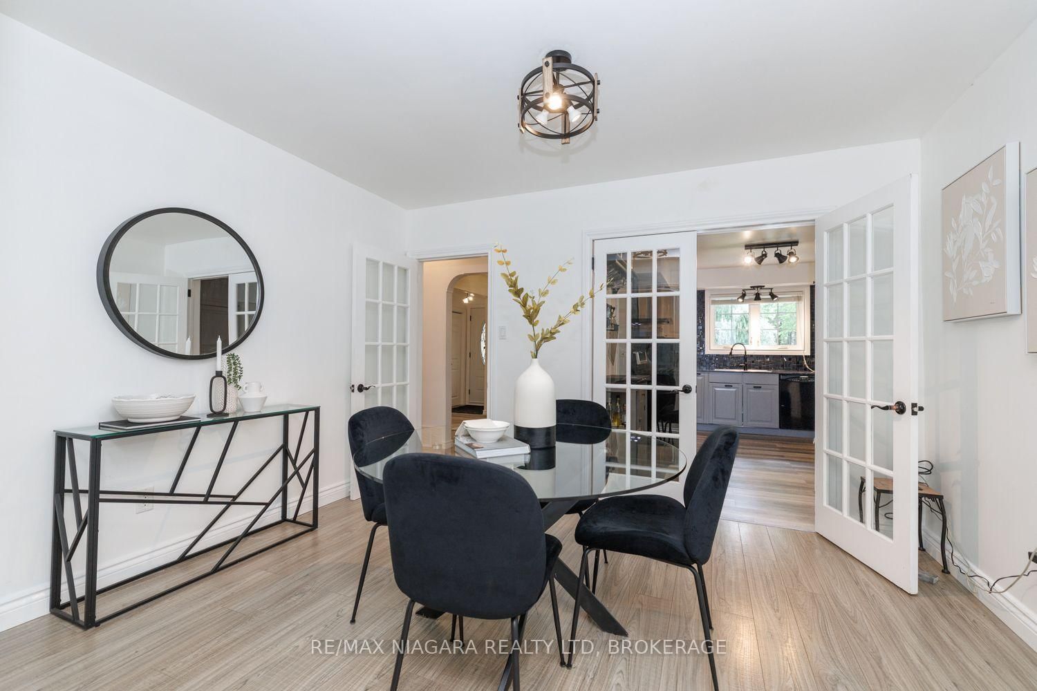 42 Strathcona Drive S • Pelham, ON photo 10
