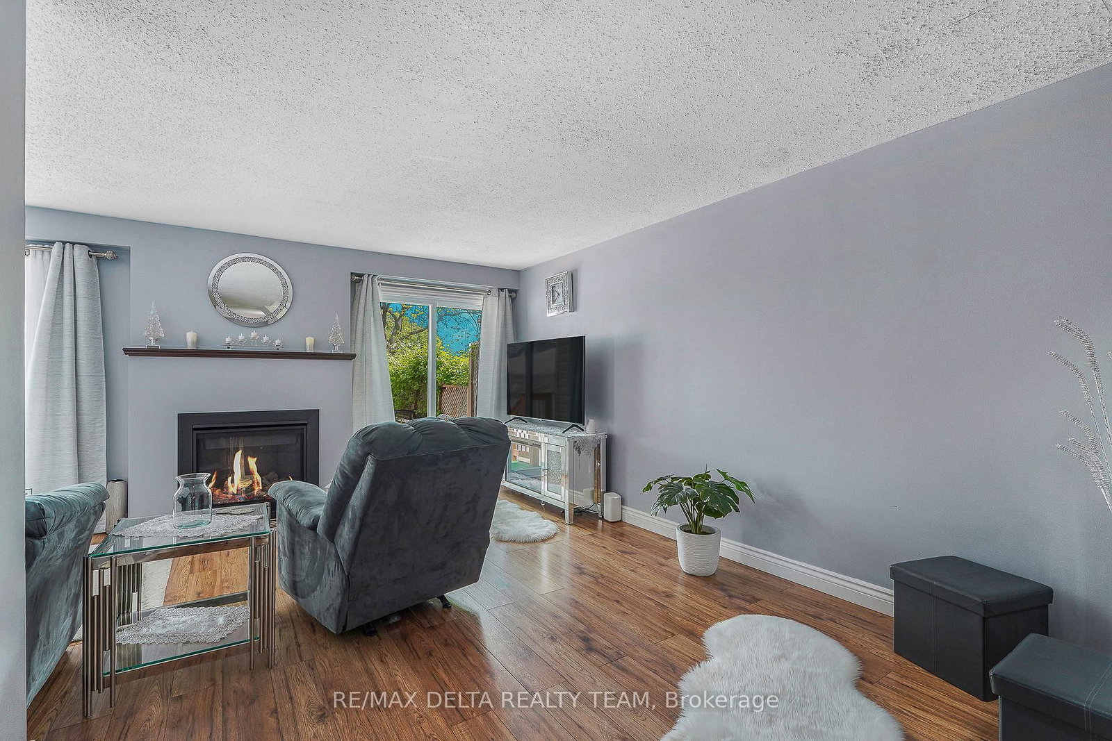 1107 Des Forets Avenue • Ottawa, ON photo 4