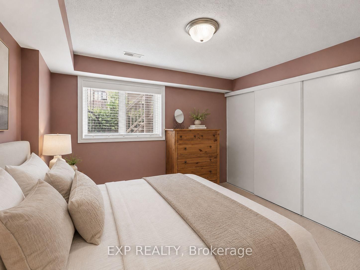 724A Chapman Mills Drive • Ottawa, ON photo 16