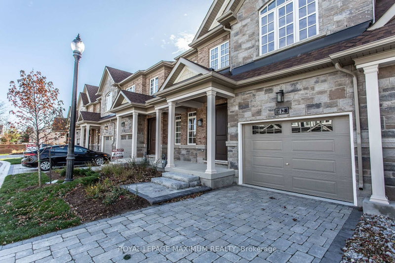 42 Windsor Circle