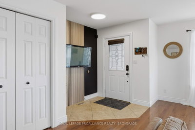 1464 Ottawa Street • Kingston, ON photo 4