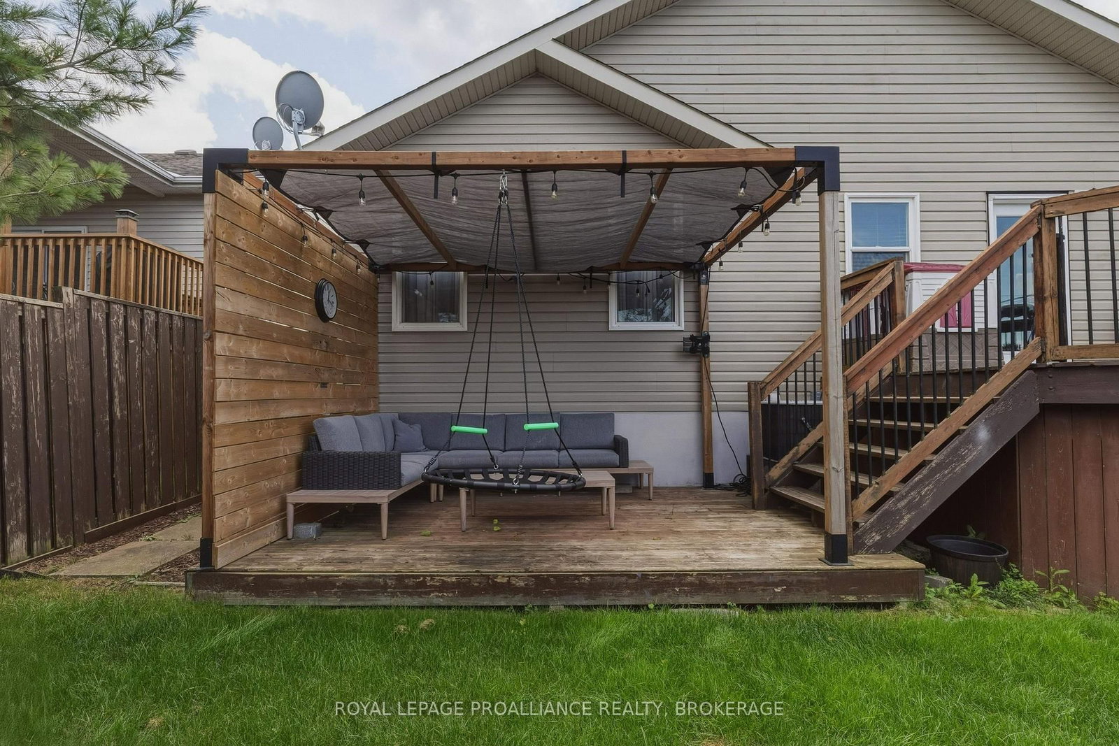 1464 Ottawa Street • Kingston, ON photo 40