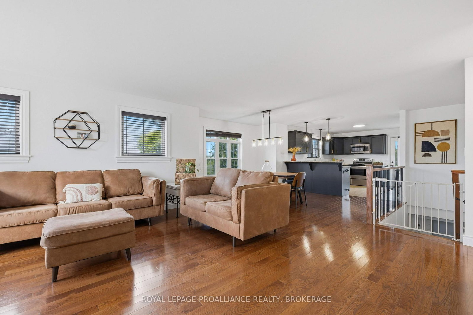 1464 Ottawa Street • Kingston, ON photo 5