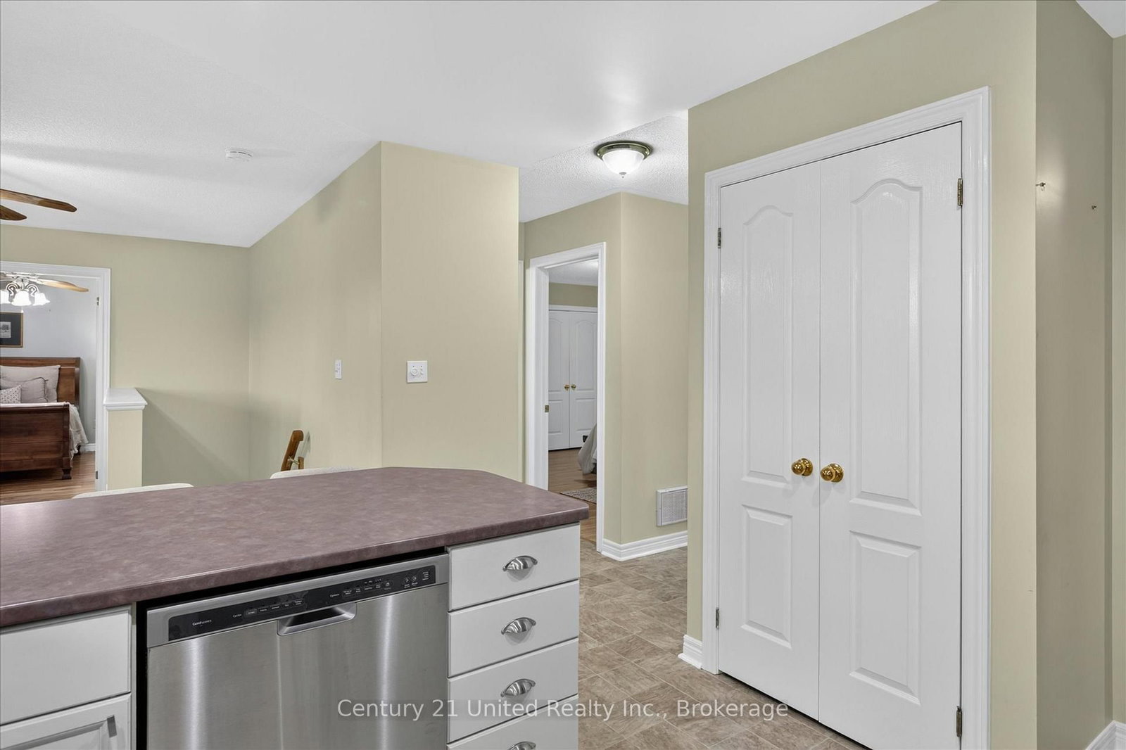 2500 Hircock Road • Hamilton Township, ON photo 12