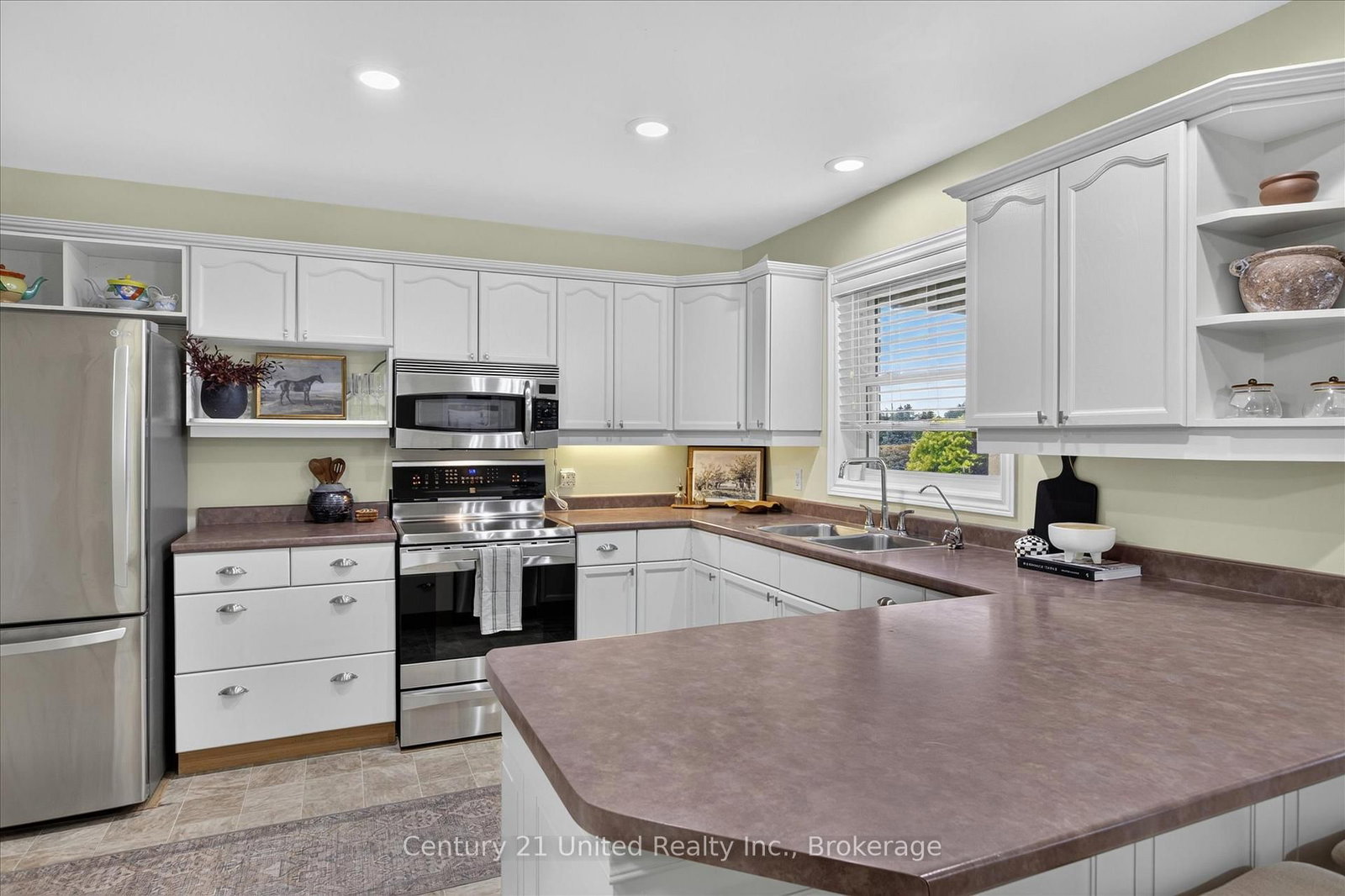 2500 Hircock Road • Hamilton Township, ON photo 9