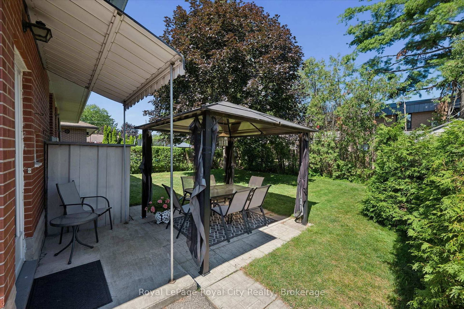 10 Paul Avenue • Guelph, ON photo 35