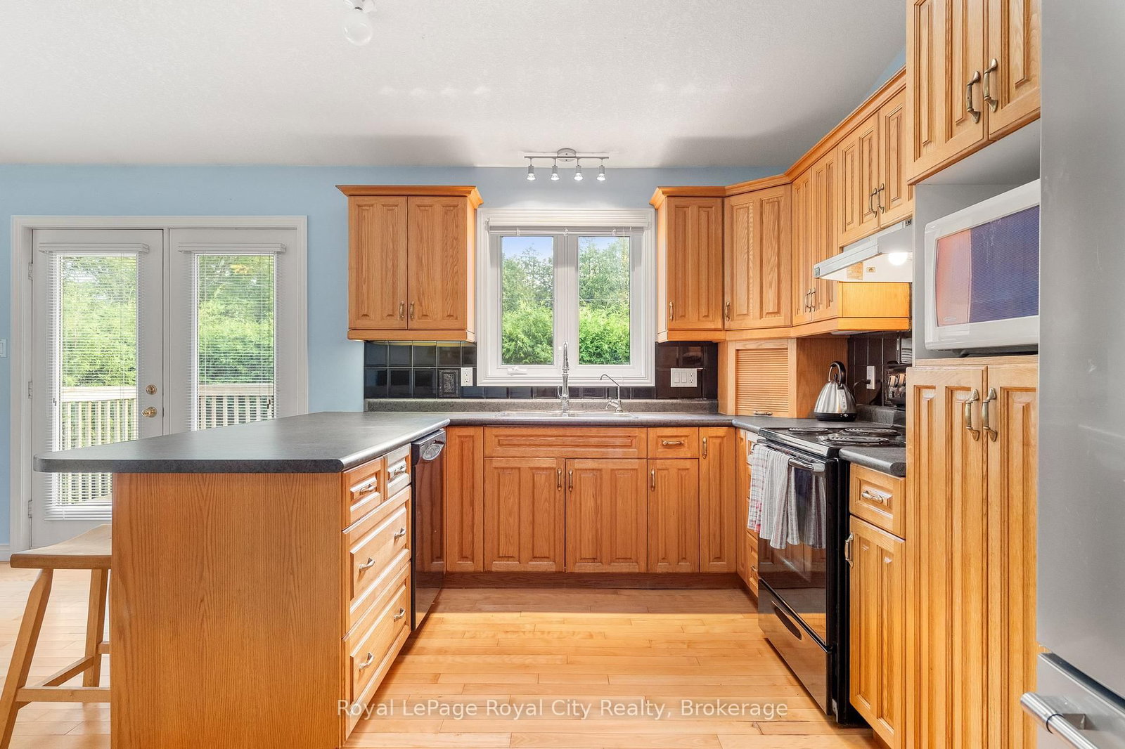 4452 Sideroad 20 N • Puslinch, ON photo 9