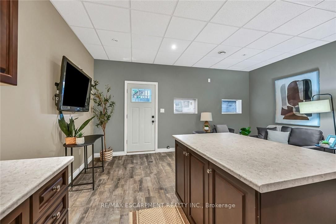 50 Keith Street • Hamilton, ON photo 35