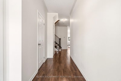 215 Nisbet Boulevard • Hamilton, ON photo 5
