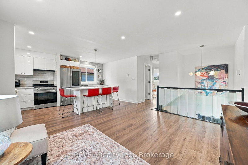 34 Oakwood Street