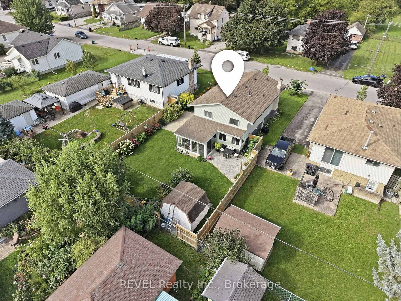34 Oakwood Street • Port Colborne, ON photo 40