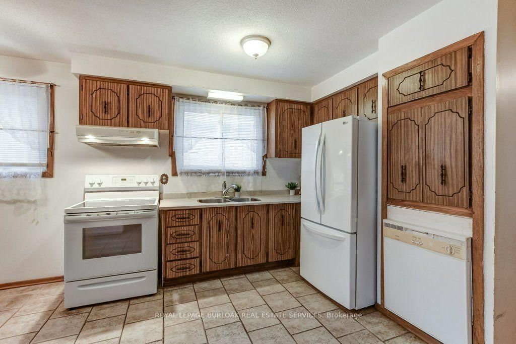 511 Rennie Street • Hamilton, ON photo 11