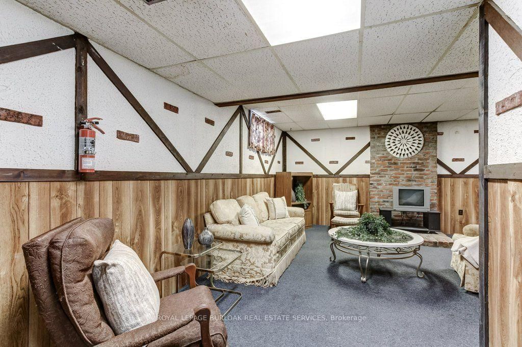 511 Rennie Street • Hamilton, ON photo 25