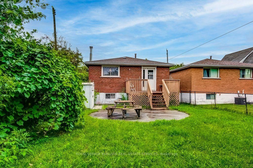 511 Rennie Street • Hamilton, ON photo 34
