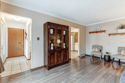 511 Rennie Street • Hamilton, ON photo 4