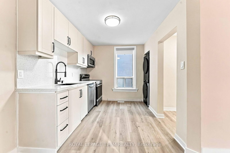 B - 13 Balsam Street