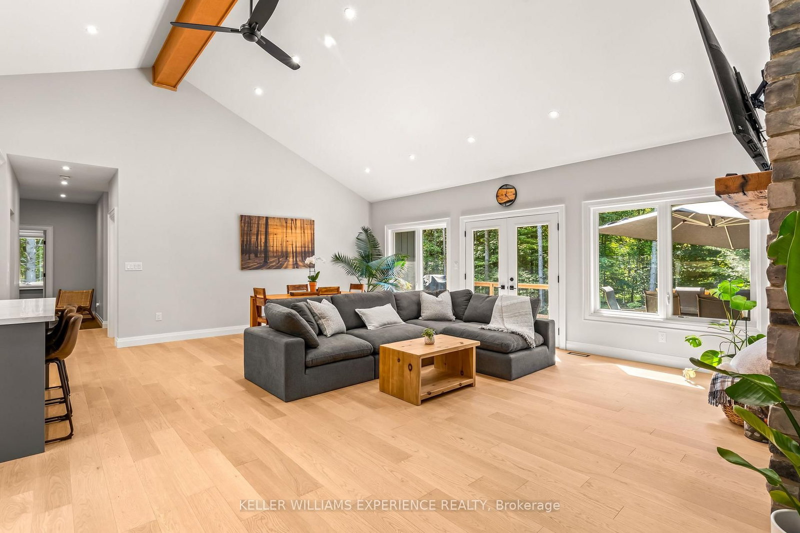 1065 Kilworthy Road • Gravenhurst, ON photo 13