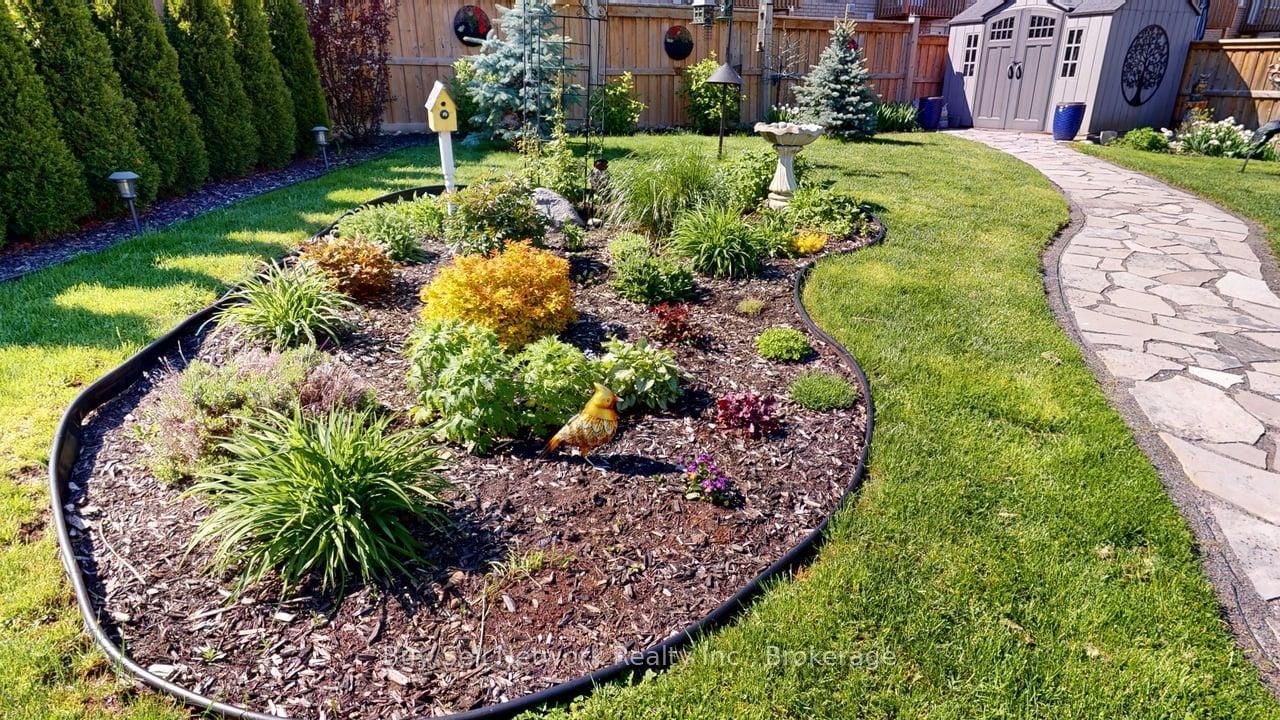 12 Summer Lane • Peterborough, ON photo 39