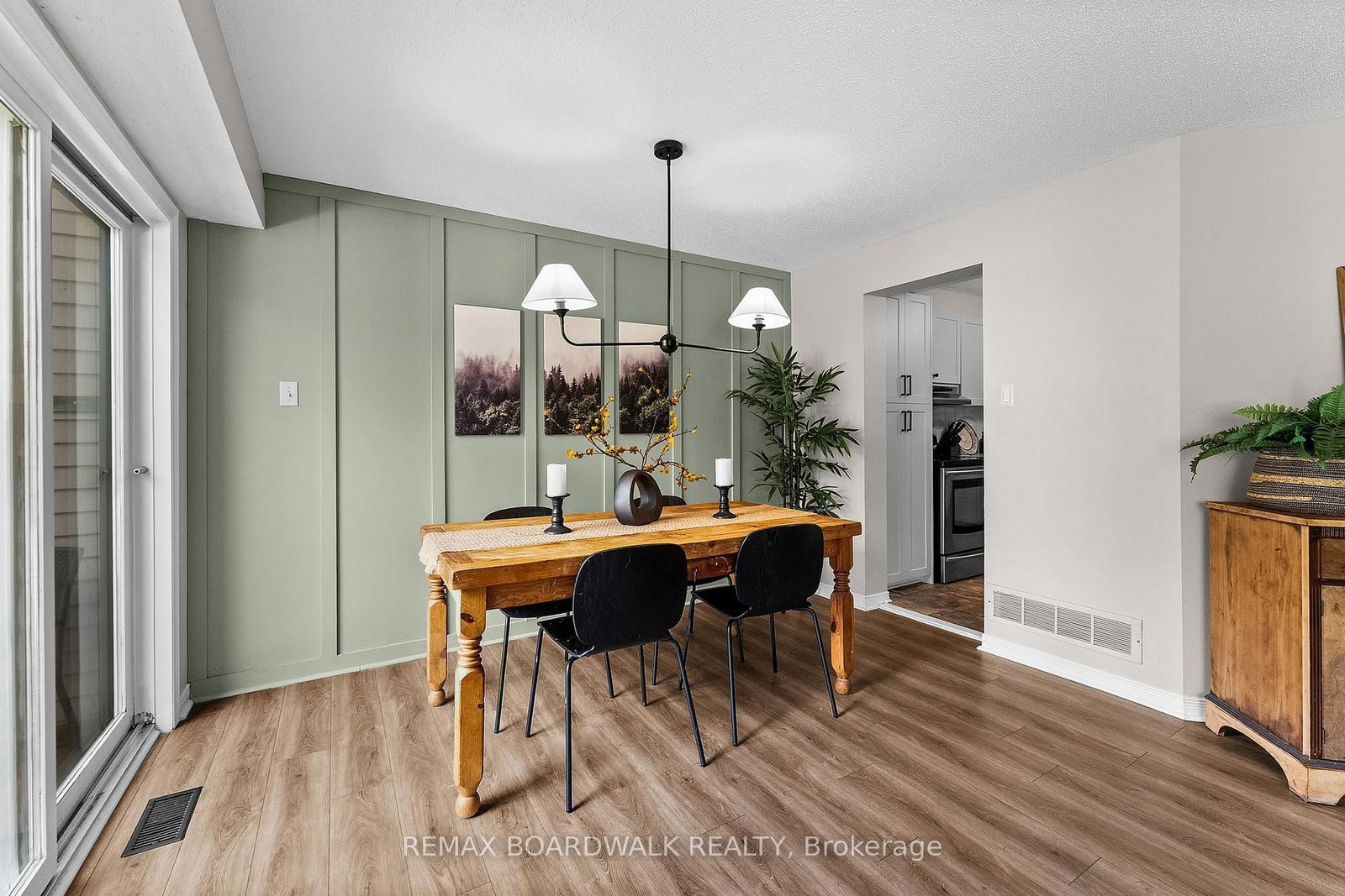 12 Willwood Crescent • Ottawa, ON photo 12