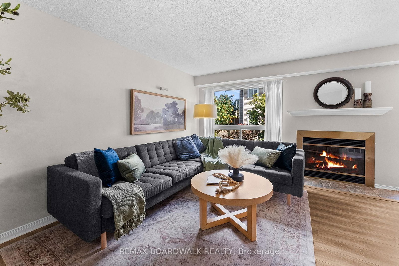 12 Willwood Crescent • Ottawa, ON photo 6