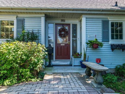265 Gore Street E • Almonte, ON photo 2