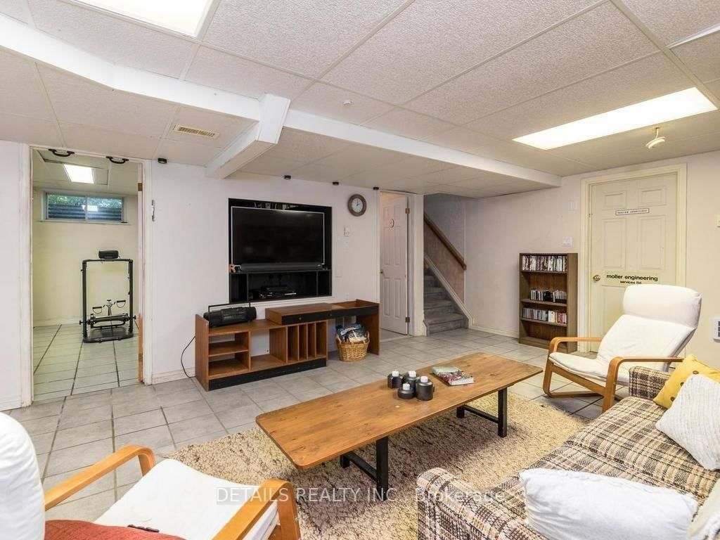 265 Gore Street E • Almonte, ON photo 25