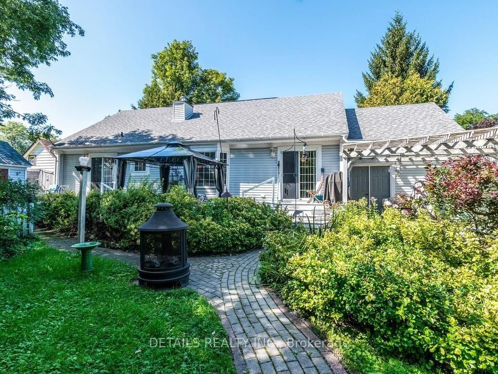 265 Gore Street E • Almonte, ON photo 35