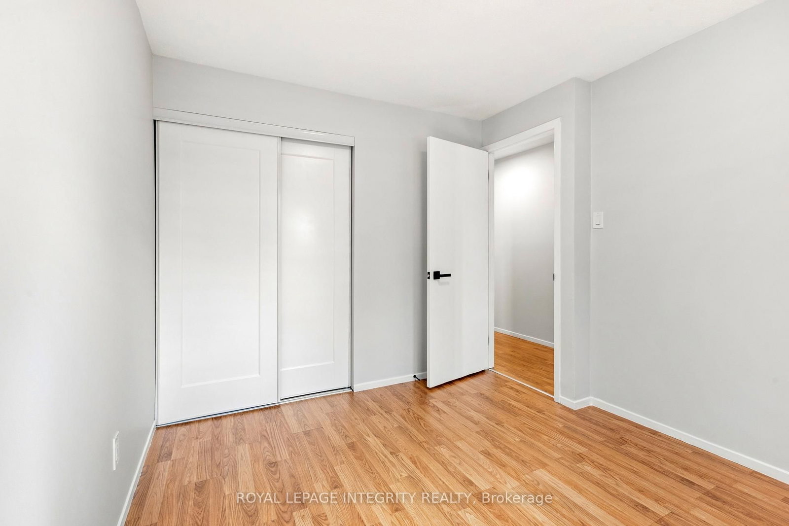 1736 SUMMERLANDS Crescent • Ottawa, ON photo 26